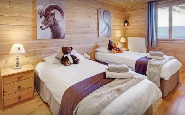 Chalet des Momes - OVO Network