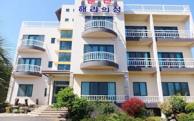 Hera Castle Pension