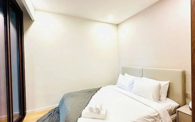 Metropole The Crest Thu Thiem Apartment