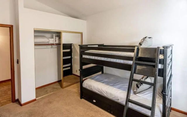 Entertainers Dream in Scottsdale W/pool and Games!
