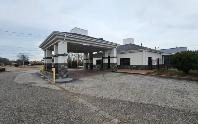 Motel 6 Memphis, TN - Graceland