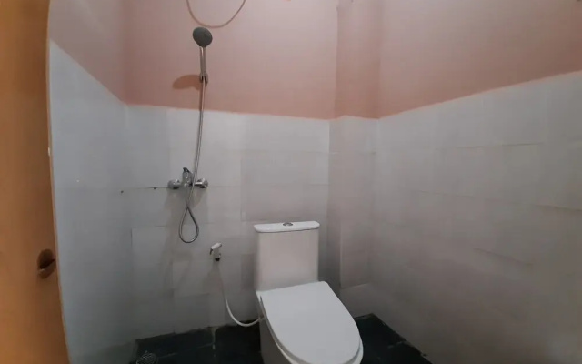 Oyo 1792 Ananda Kost
