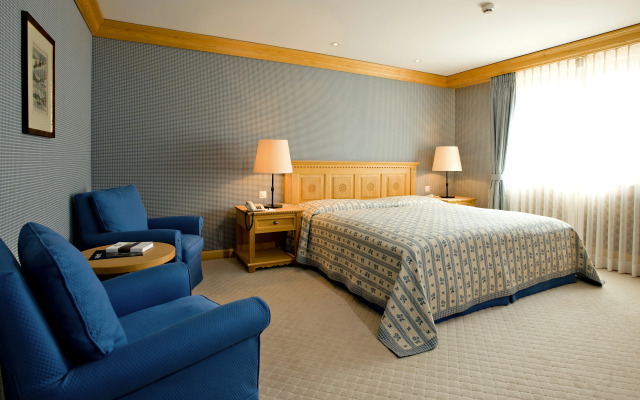 Crystal Hotel