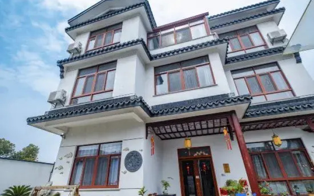 Taihu Easy Stay Lakeside · Front Lakeview Designer Family-Friendly Holiday Villa