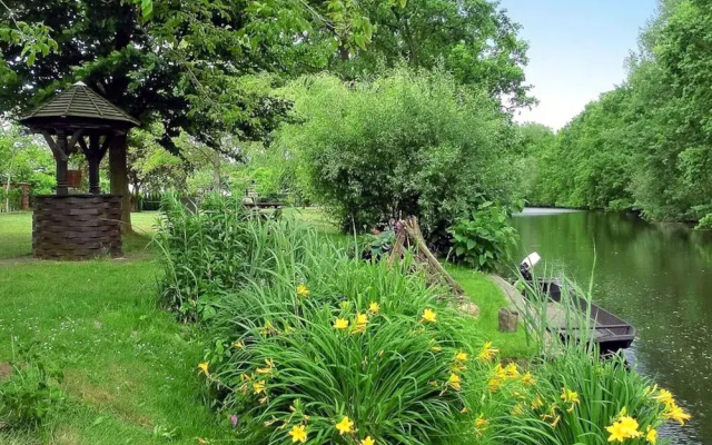 Ferienhaus mit Wasserblick, Lubben