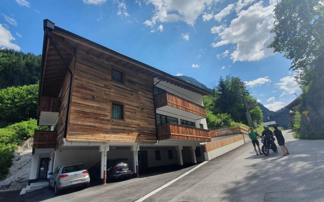 Fantastic holiday home in Finkenberg with sauna
