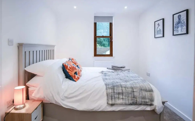 The Lobster Pot - 1 Bedroom Apartment - Tenby