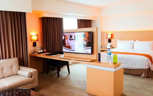 Aston Semarang Hotel and Convention Center
