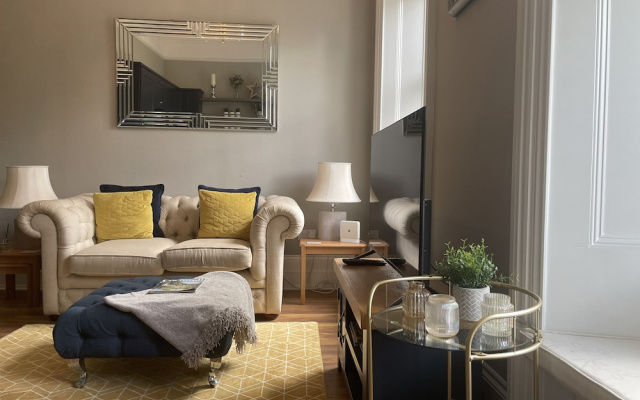 Decressy Apartment