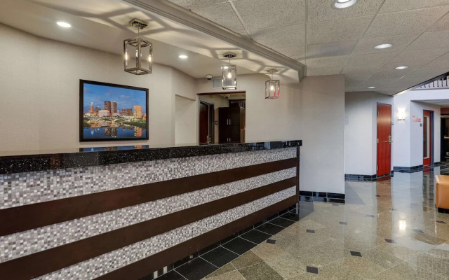 Drury Inn and Suites Northwest Columbus