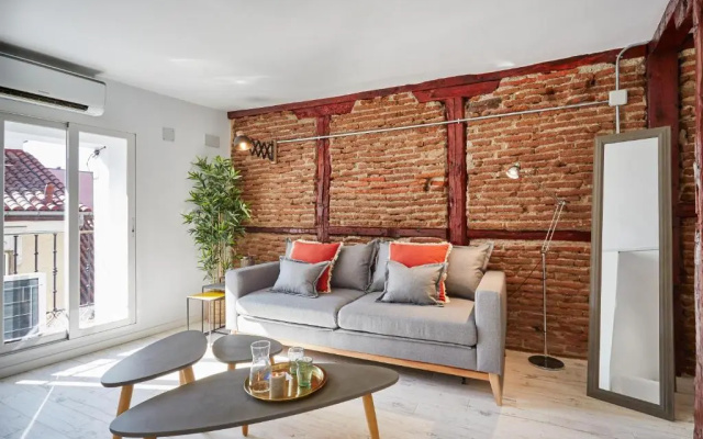 LEEWAYS LOFT in PELAYO