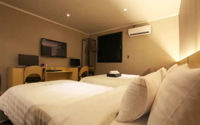 Regent Inn Hotel
