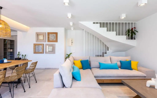Villa Smili-Naiades/3 bedrooms, luxury, beachfront