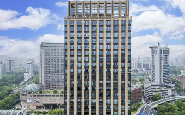 He  Shi  Hotel