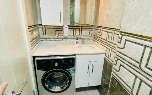 New Flat 1 Minutes To Metro it has elevetır