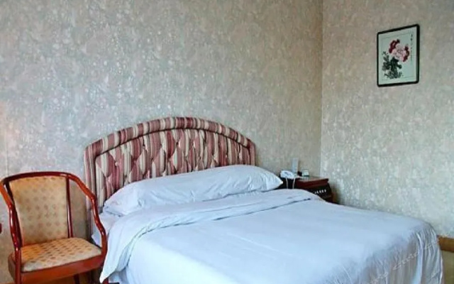 Yang Qiao Hotel