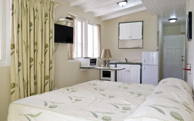 Chateau Blanc Apartments on Sea