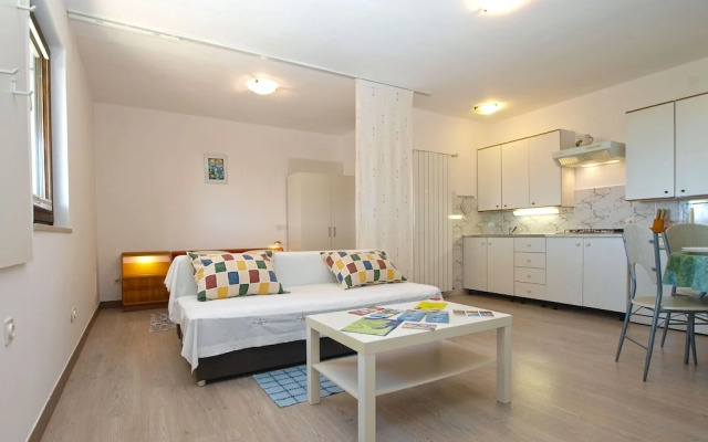 Apartments Eddi 66