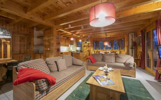Chalet Lustycru