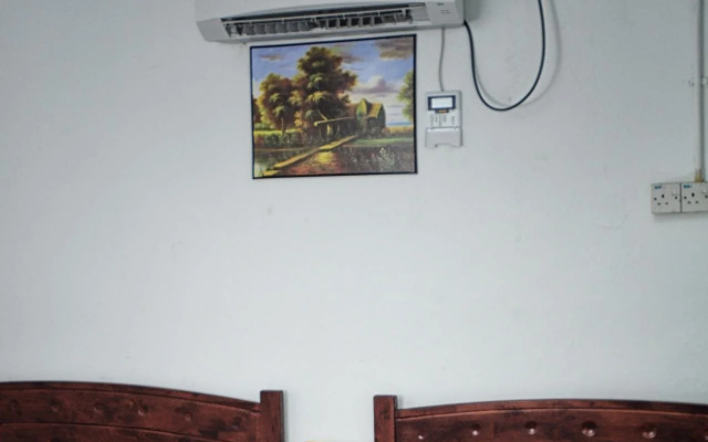 OYO 89850 Mutiara Motel