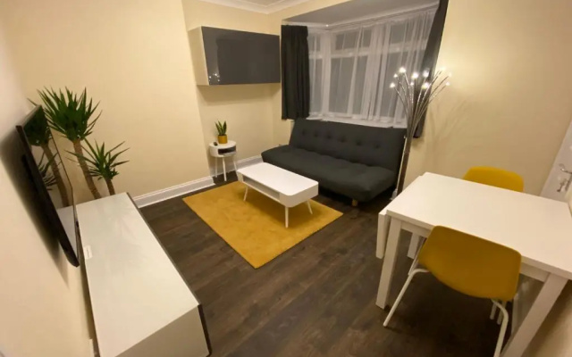 Apartment 20 @ Excel London