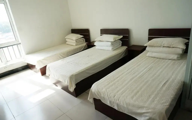 Yaju Guo'an Hotel