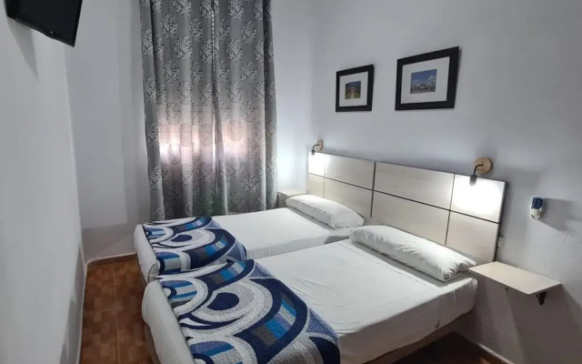Hostal Miami