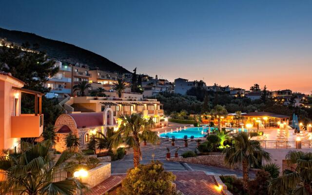 Отель Asterias Village Resort вид на фасад