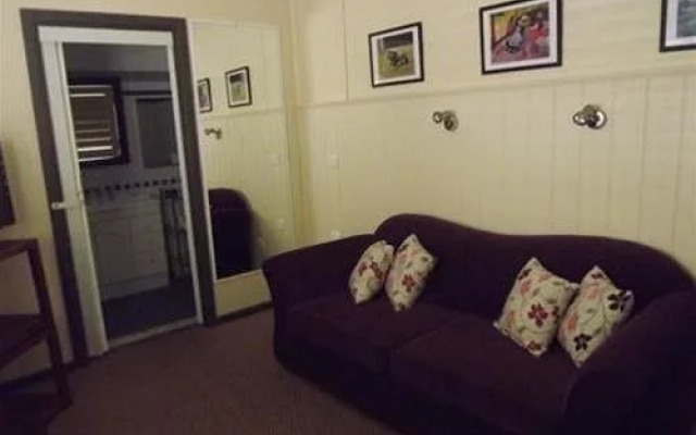 Rosalea Guesthouse