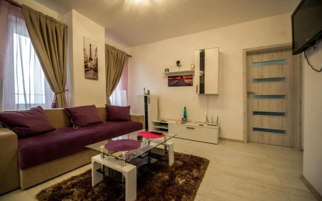 Apartament Criss Lotus Opera
