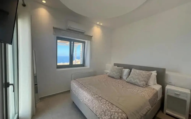 Aloft Suites Mykonos Island
