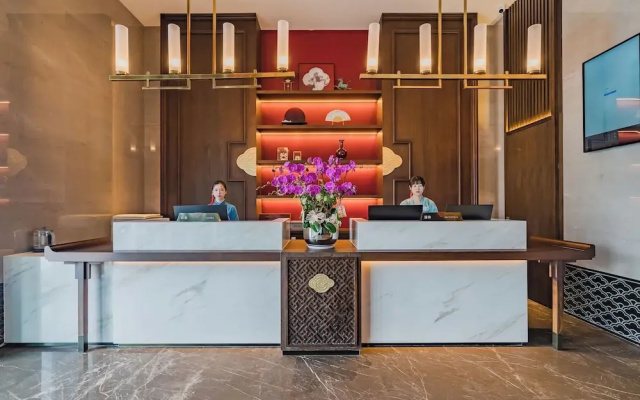 Till Bright Hotel