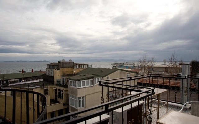 Mavi Guest House