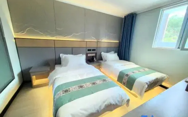 Taiyuan Tiantian Express Hotel (Shanxi Medical University Second Hospital)