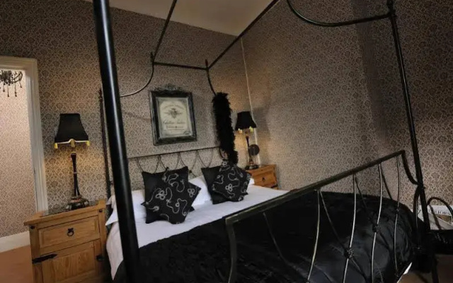 Howarth House Hotel