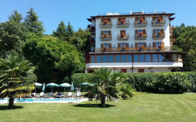 Hotel Diana