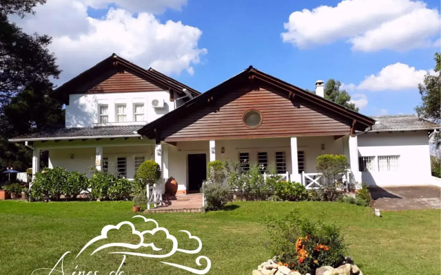 Aires de San Lorenzo B&B