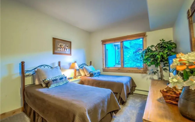 Canyon Creek B 204