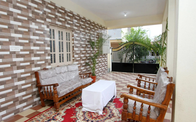 OYO 9026 JJ Palace
