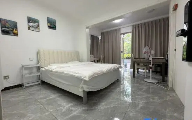 Qiushui Weilan Homestay
