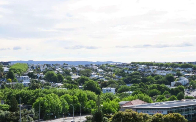 Brand New One Bedroom Auckland Apartment