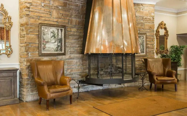 St. Lawrence Hotel