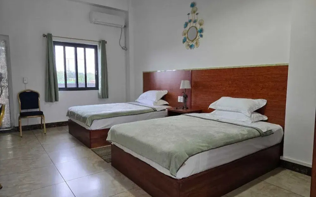 Clivia Hotel