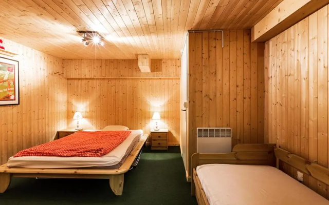 Appartement La Clusaz, 4 pièces, 6 personnes - FR-1-437-54