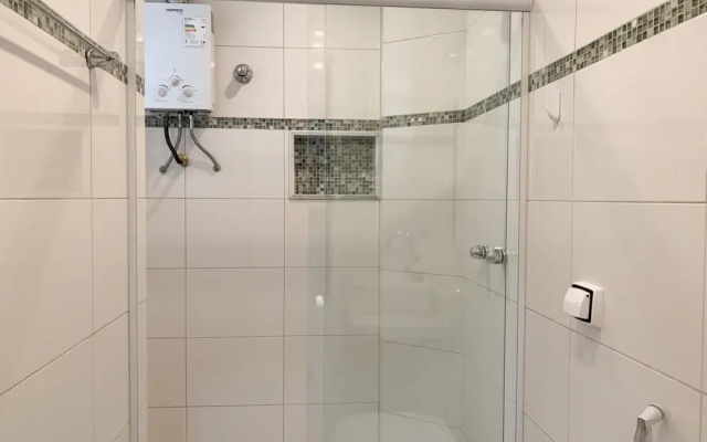 "Cavirio Bdm512 Cool Flat Near The Subway"