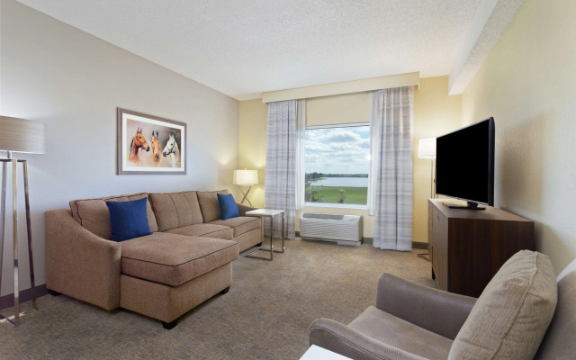 Hampton Inn & Suites Wellington