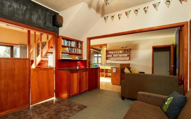 Dolphin Lodge