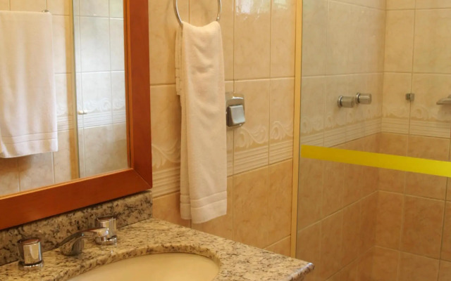 Hotel Galo Vermelho