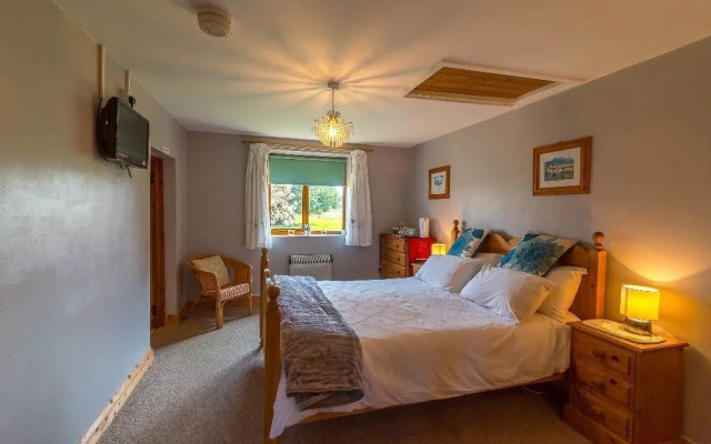 Little Abbey Farm