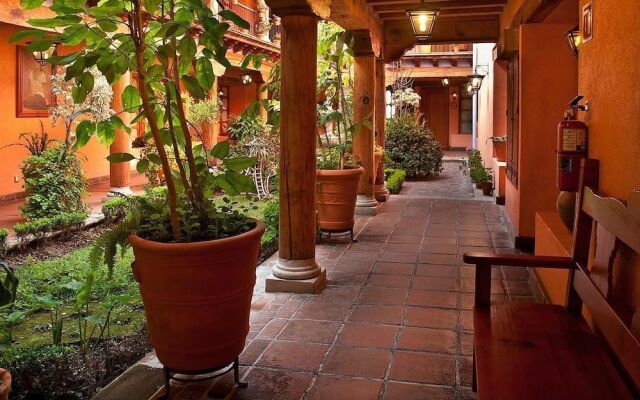 Hotel Pueblo Mágico вид на фасад